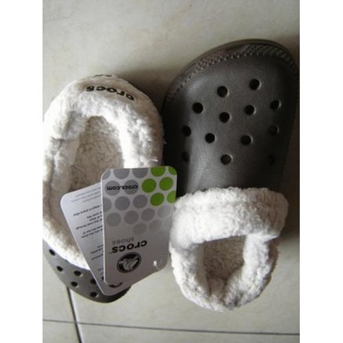 Foto Produk CROCS Mammoth dari Mosquitos