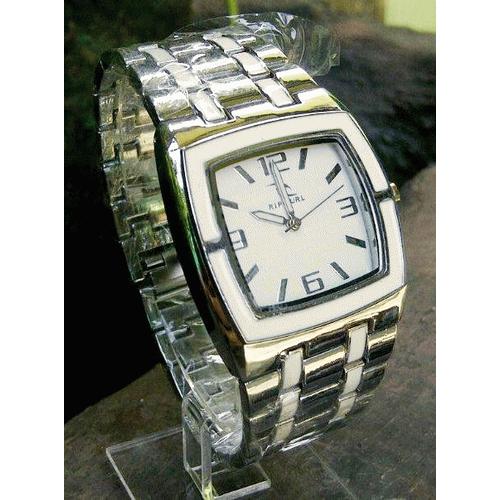Foto Produk RIPCURL SOLOMON (SILVER IN WHITE) dari Ziezie Shop