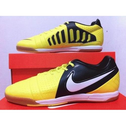 nike ctr futsal
