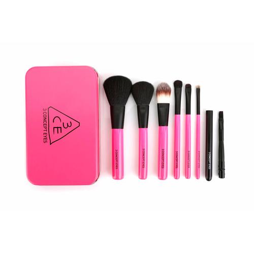 Foto Produk 3 CE / 3ce / 3CE (3 concept eyes) Brush Kit -BEST Quality Loveable Kit dari twindshop