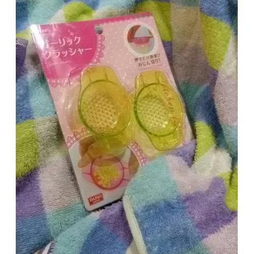 Jual DAISO Alat pencacah bawang / Garlic crusher Jakarta Barat
