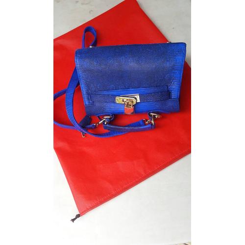 Foto Produk Dustbag Warna Merah - Cover Tas / Helm 50x40cm dari Tas Kulit Cantik Bali