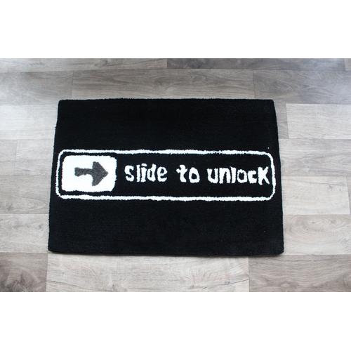 Foto Produk Keset doormat cartoon slide to unlock dari Lanamora
