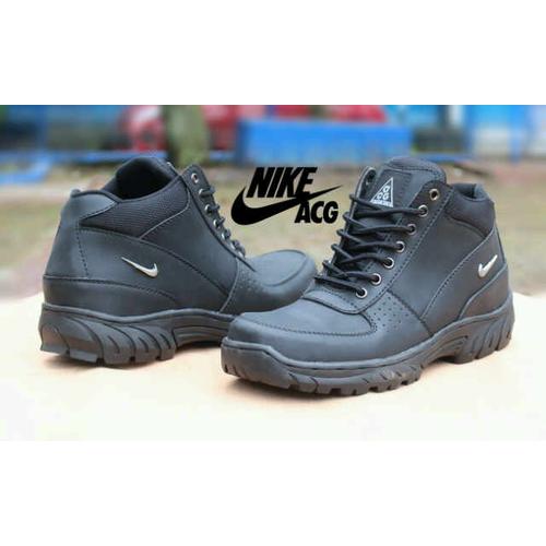 Jual Sepatu boot pria NIKE ACG GOADOME 
