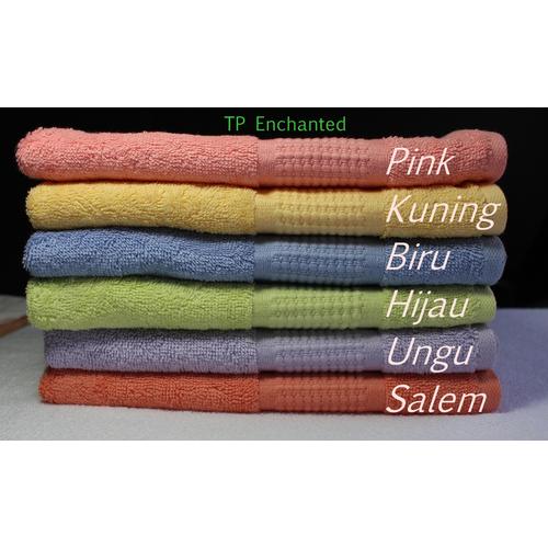 Foto Produk Handuk Terry Palmer ENCHANTED 50x100cm - Hijau muda dari Handuk Plus