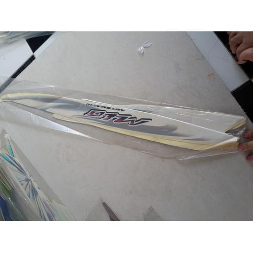 Foto Produk Lis / striping Yamaha mio sporty CW 2007/2008 putih dari OmegaPart