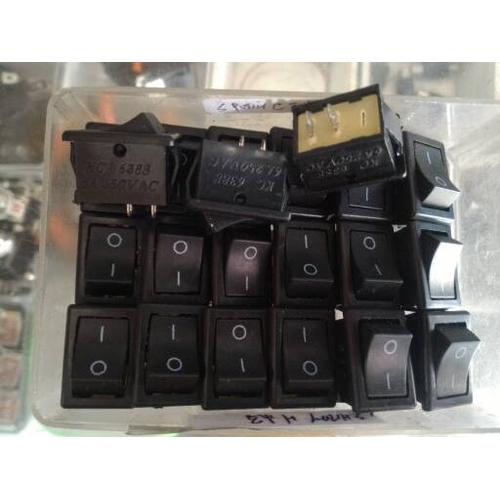 Jual Saklar SWITCH ON OFF 2 Kaki AC DC Max 6A 250V Ukuran 20mm x 15mm ...