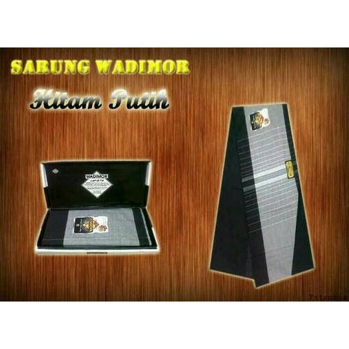 Foto Produk sarung wadimor hitam putih dari MarinaColletion