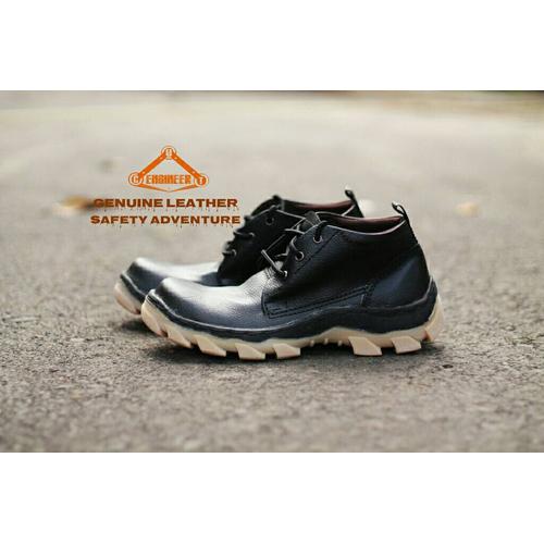 Foto Produk Sepatu KuLit ASLI Boots Safety Adventure Cut Engineer Black dari Cut Engineer
