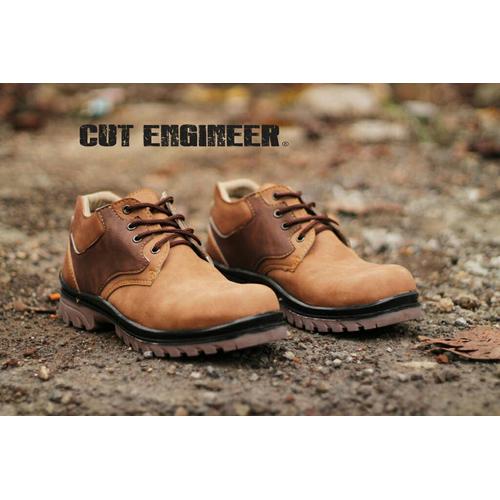 Foto Produk Hikers Iron Safety Low Boots Roman Brown dari Cut Engineer