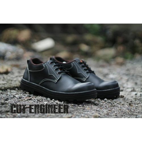 Foto Produk Sepatu Low boots Safety Iron Cut Engineer kren murah dari Cut Engineer