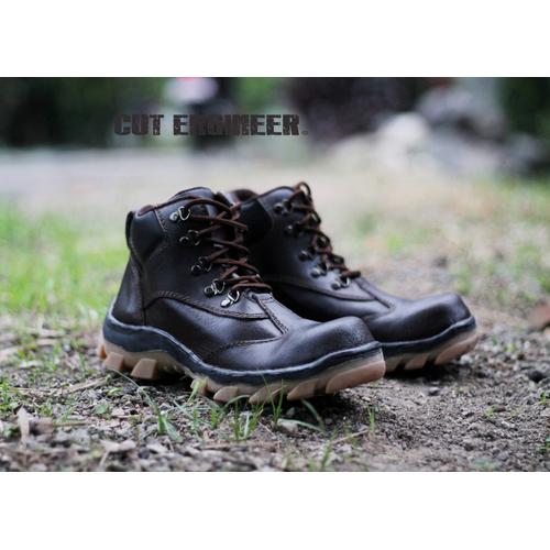 Foto Produk Cut Engineer Safety Hikkers Boots Iron Leather Brown dari Cut Engineer