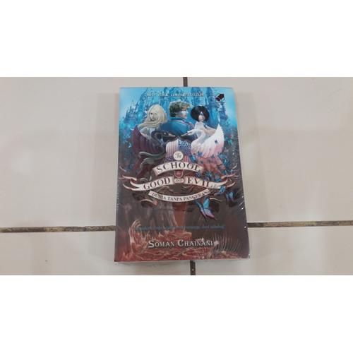Foto Produk Novel The School For Good And Evil 2: Dunia Tanpa Pangeran dari Pusat Komik