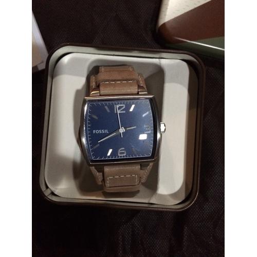 Foto Produk Fossil Jam Kotak dari ADA Mart