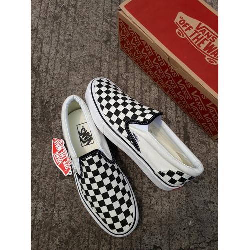 sepatu vans checker