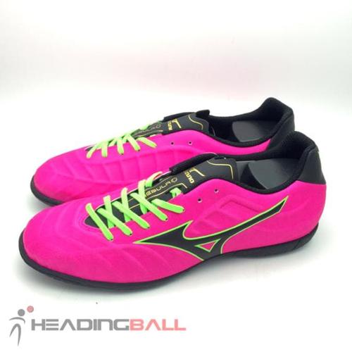 sepatu futsal mizuno pink
