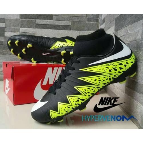 nike hypervenom 42