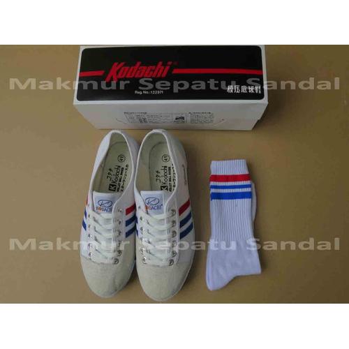 Foto Produk Sepatu Capung - Kodachi 8111 - White + Kaos Kaki dari Makmur Sepatu Sandal