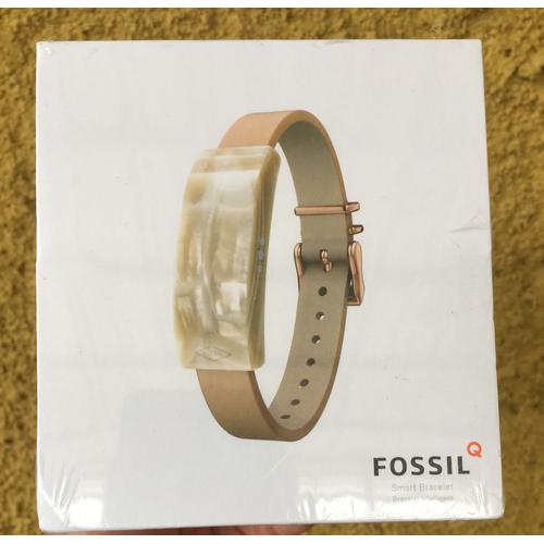 Fossil 2025 smart bracelet