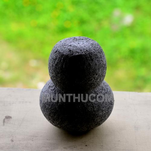 Gambar Ulekan Batu Kali Pori Bentuk Bulat Angka 8 Boneka Salju / Ulekan Inul dari MunTHuCom Kab. Sleman Tokopedia
