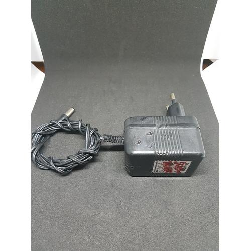 Gambar Power charger 5V 300MA. dari UAV Jakarta Selatan Tokopedia