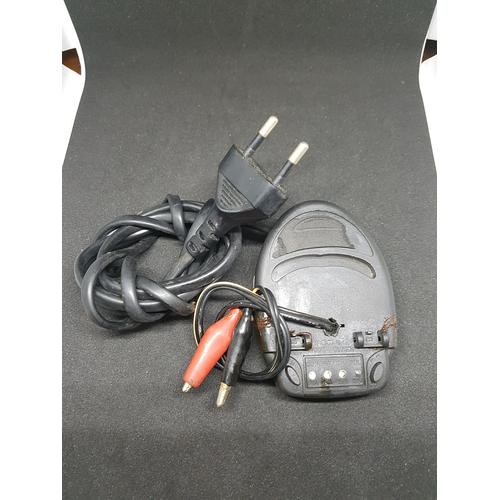 Gambar Charger battery HP lama, customized. dari UAV Jakarta Selatan Tokopedia