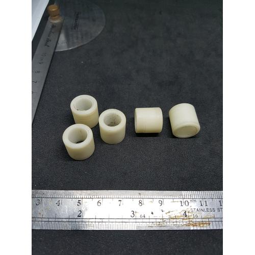 Gambar 1 paket bos untuk shaft kipas angin, isi 5 bos. dari UAV Jakarta Selatan Tokopedia