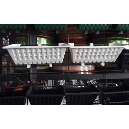 Foto Produk pot tempel atau argo warna PUTIH (panjang 34cm) - Putih dari crystallpot