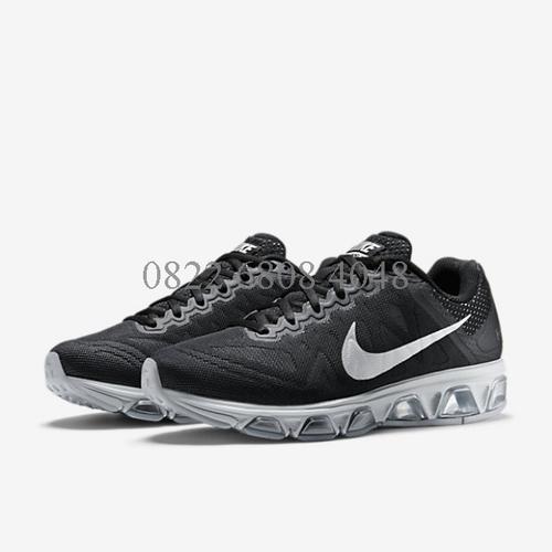 tailwind 7 black