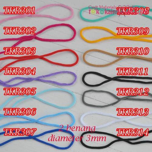 Foto Produk TKR3 Tali Kur 2 Benang diameter 3mm (Per meter) dari Toko Kain Flanel dot com