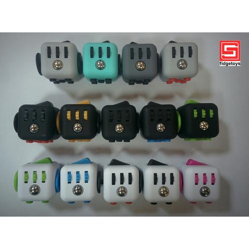 Foto Produk Fidget Cube - Kickstarter 2016 Hot New Toys dari Fidgetoys.id