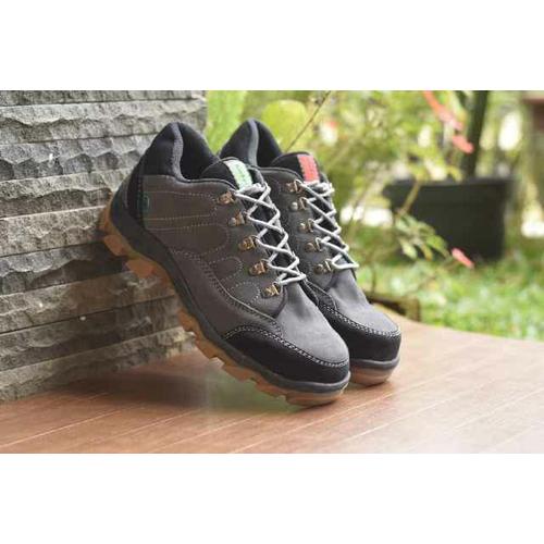 Foto Produk SEPATU KICKERS GROTWX SAFETY GREY SUEDE dari SABATANG DULU