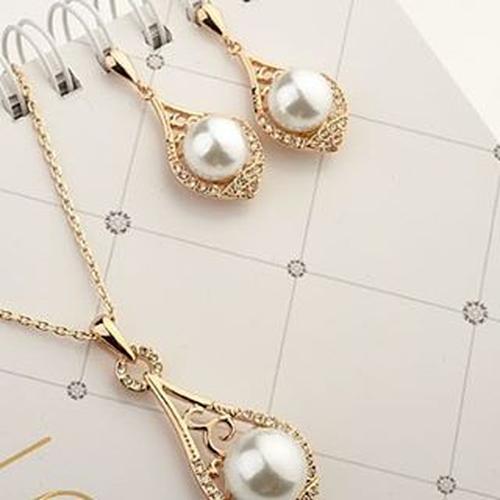 Jual Pearl Gold Necklace \u0026 Earring Set 
