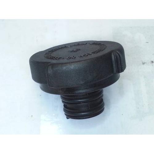 Foto Produk tutup radiator bmw e36 e46 e39 e38 dari BERDIKARI MOTORS