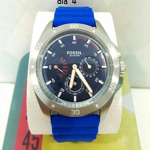 CH3062 Men watch NWT + Tinbox 