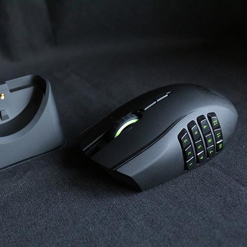 Foto Produk Razer Naga Epic Chroma 8200dpi MMO Laser Gaming Mouse dari Pojok Phone