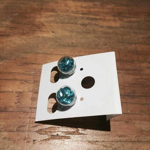 Foto Produk Blue Crystal Earrings dari rialkmn