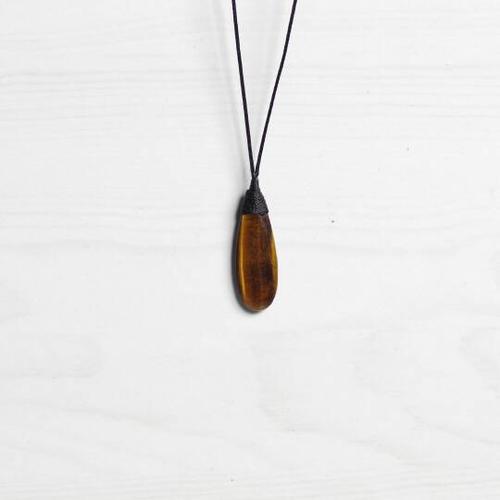 Foto Produk Boho Tiger's Eye Papuan Axe Necklace Kalung Batu Kapak Natural dari Manikara Jewellery