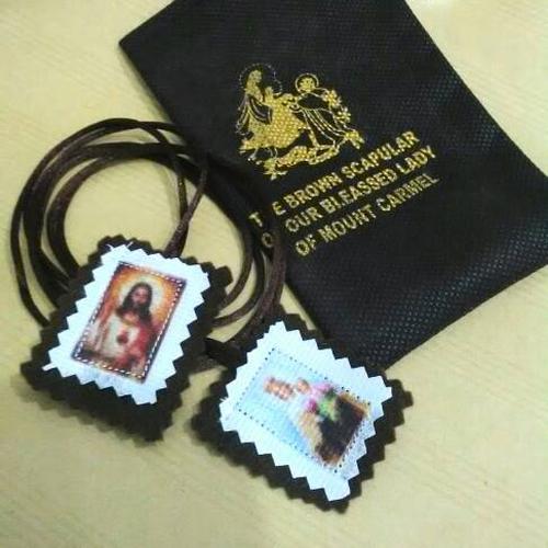 Gambar Skapulir Coklat - Our Lady of Mt. Carmel (termasuk lembar penjelasan) dari JD Christa Kab. Sleman Tokopedia