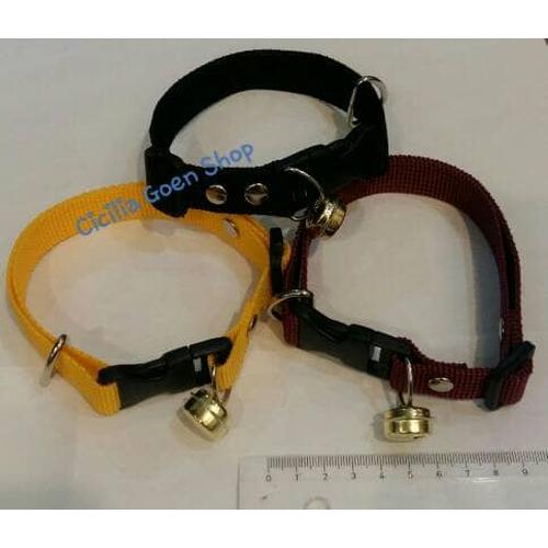 Foto Produk Kalung lonceng polos tali 2 CM tebal untuk anjing kucing hewan dari cicilia Goen Shop