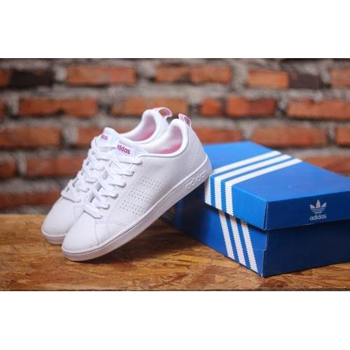 superstar black size 8