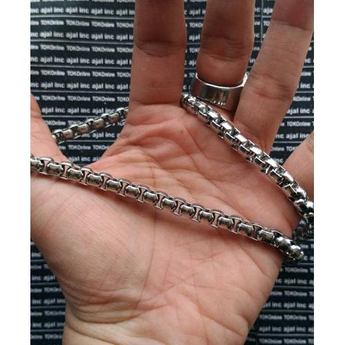 Foto Produk kalung pria / necklace titanium stainless steel 316L import model 1 dari tokonline jakarta