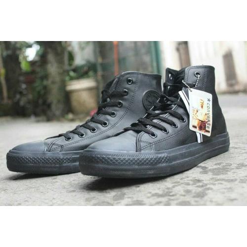 black hip top converse