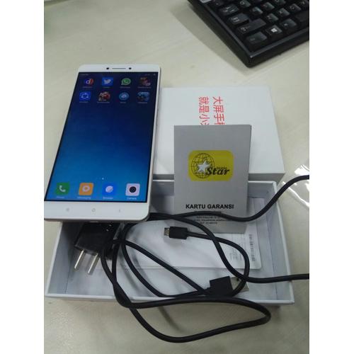 Foto Produk Xiaomi Mi Max 3GB/64GB dari de brew