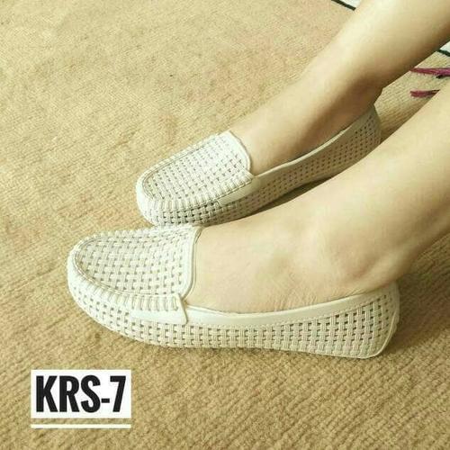 Foto Produk Sepatu Karet Wanita / Jelly Shoes / Flat Shoes - Mokka, 37 dari Dosies Shoes