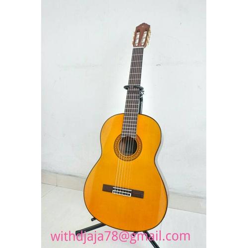 Foto Produk Gitar Akustik Yamaha C80/ C-80/ C 80 Original (KHUSUS GOJEK) dari Calleigh's house