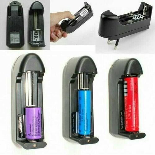 Foto Produk Universal Cell Charger 18650 AA AAA Recharge Battery Indikator Lampu dari lbagstore