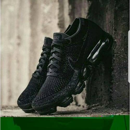 Vapormax Shoes Air Max Vapormax Flyknit All Black Sneakers/Sepatu