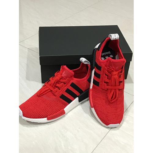 red black nmds