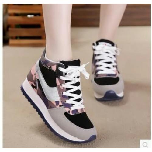 alice sneaker store